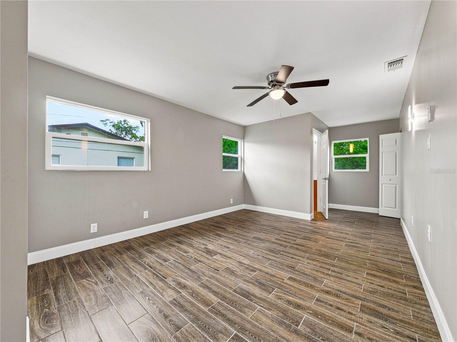 Single Family Residence at 629 CEDAR PARK DR, DAYTONA BEACH, photo 16 of 34