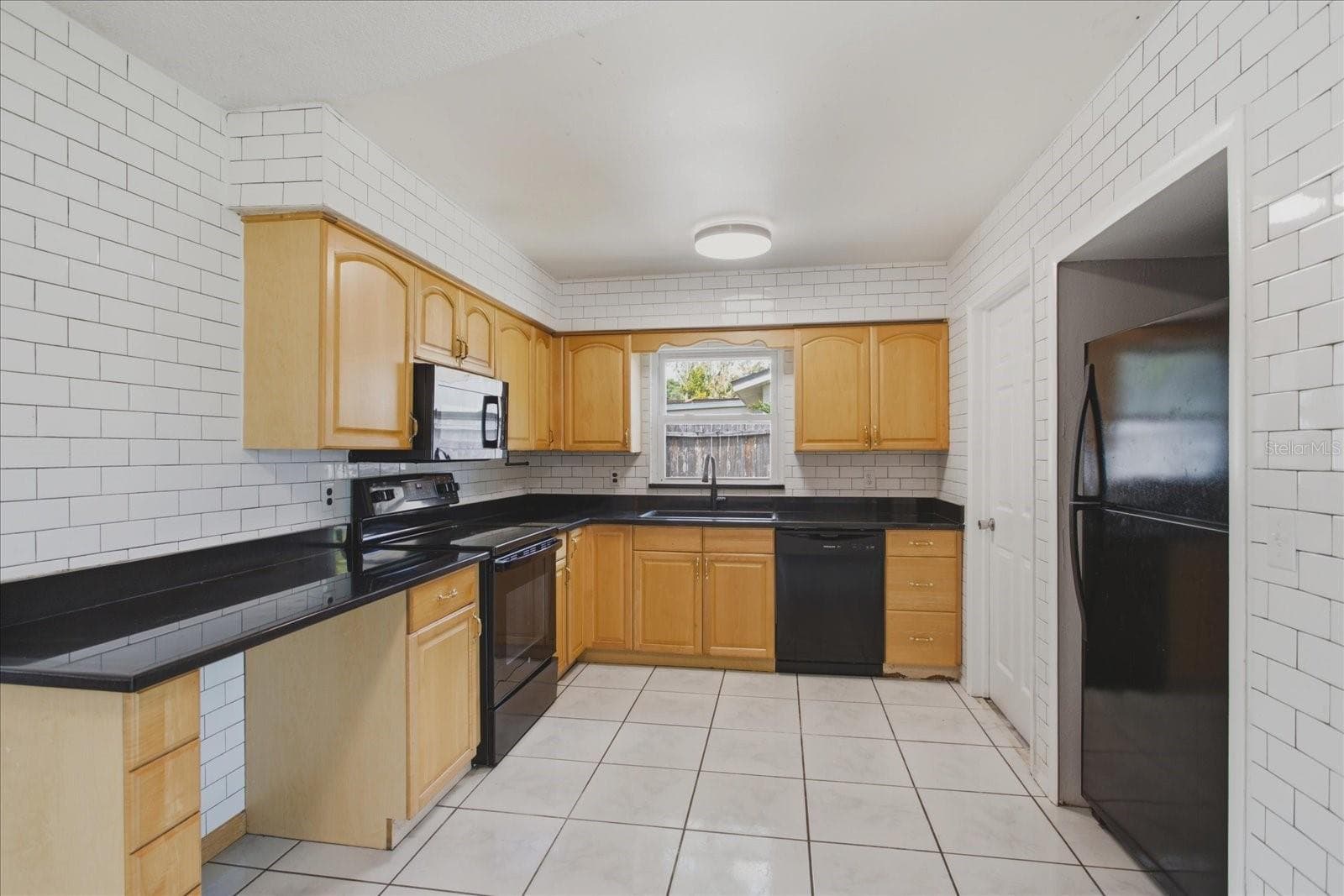 Kitchen - 1412 ORMOND AVE, APOPKA