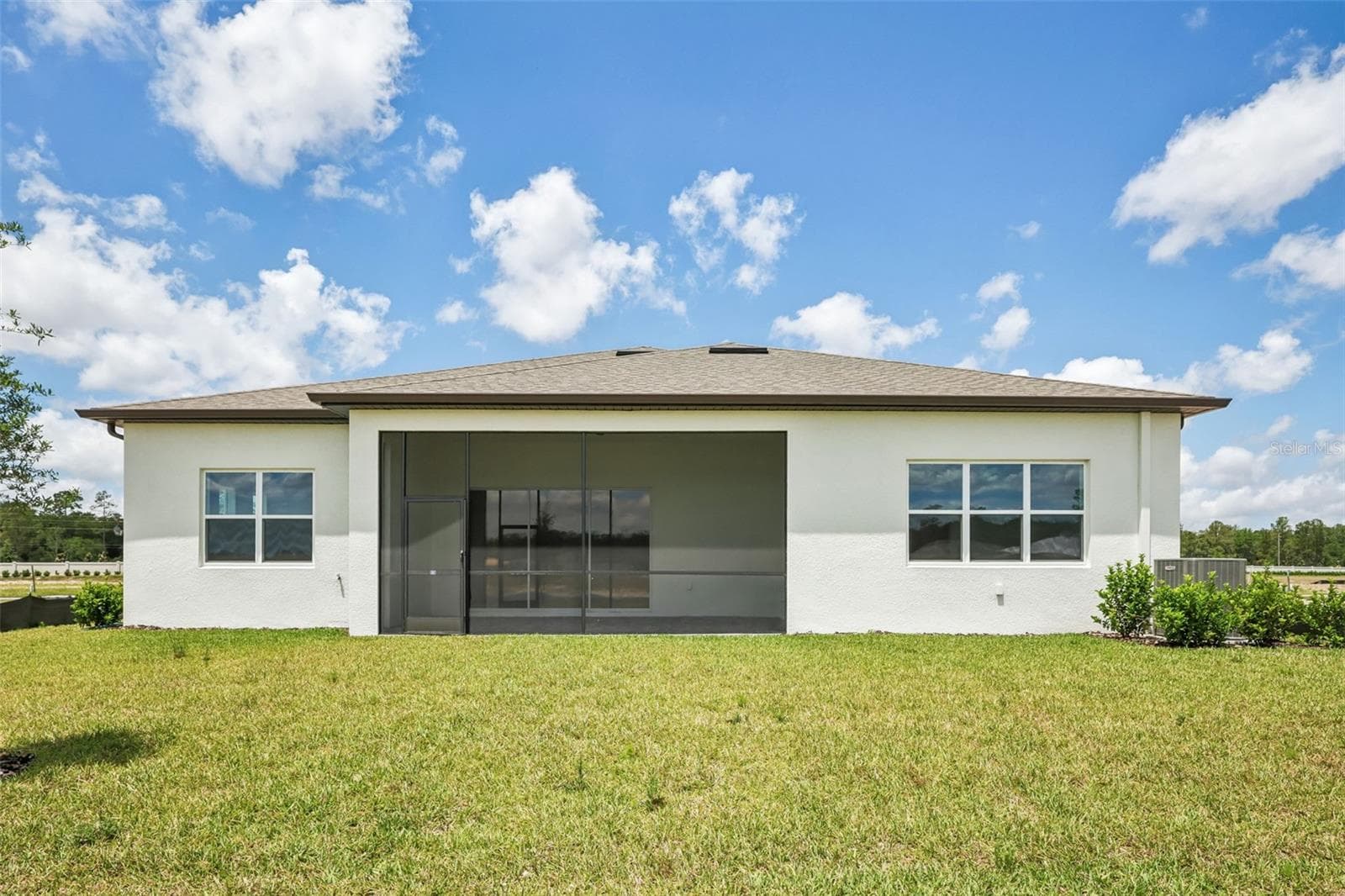 Covered Lanai w/Screen Enclosure - 16694 HARVEST LEAF RD, SPRING HILL