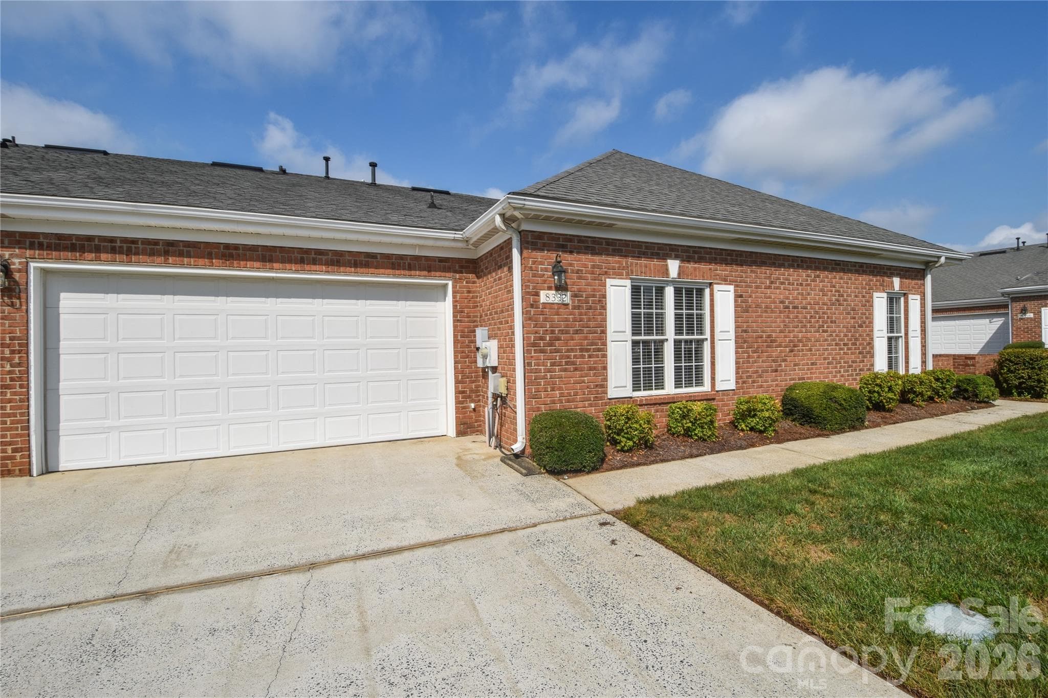 Condominium at 8332 Highland Glen Drive, Charlotte, photo 3 of 25