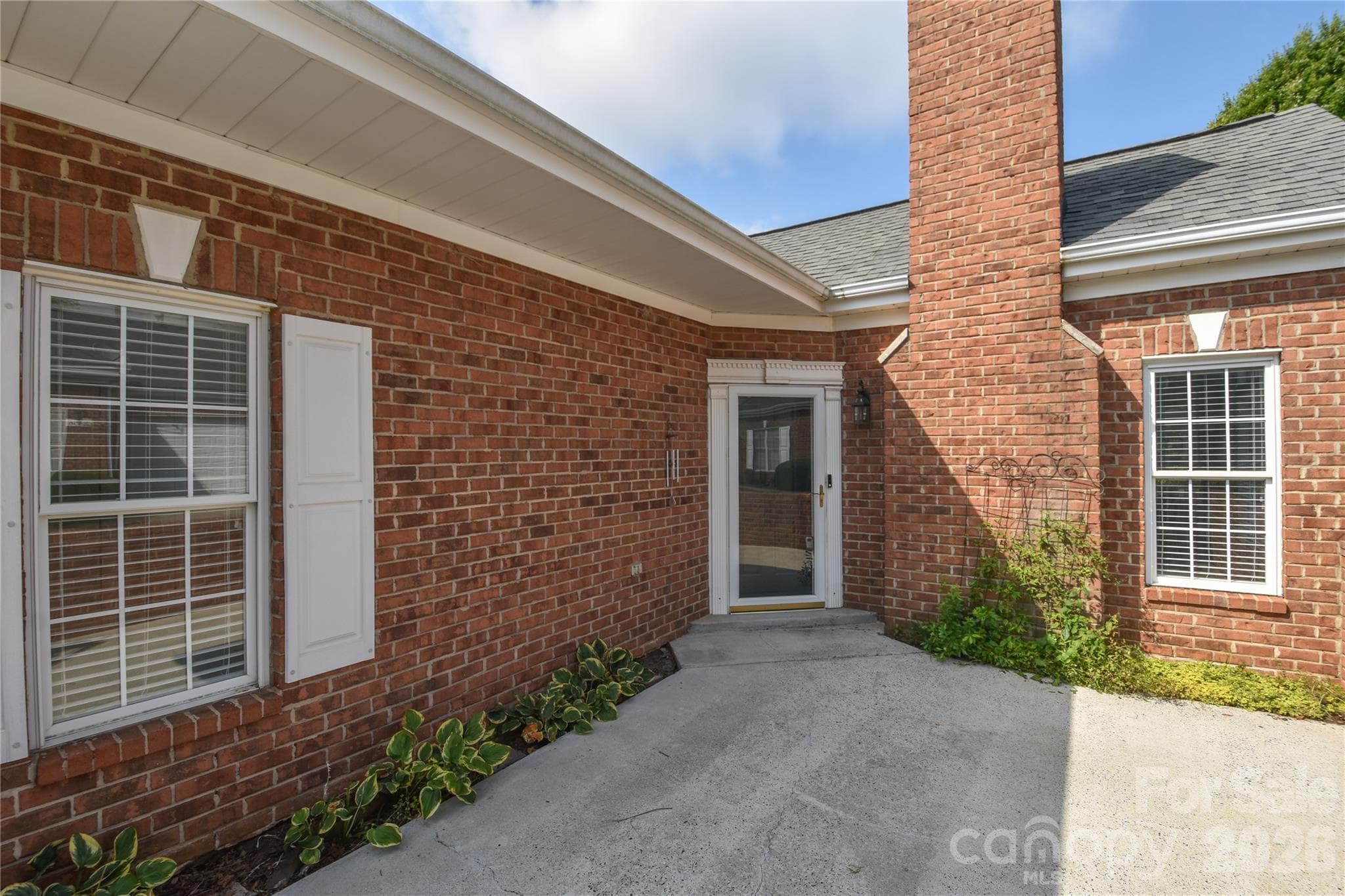 Condominium at 8332 Highland Glen Drive, Charlotte, photo 4 of 25