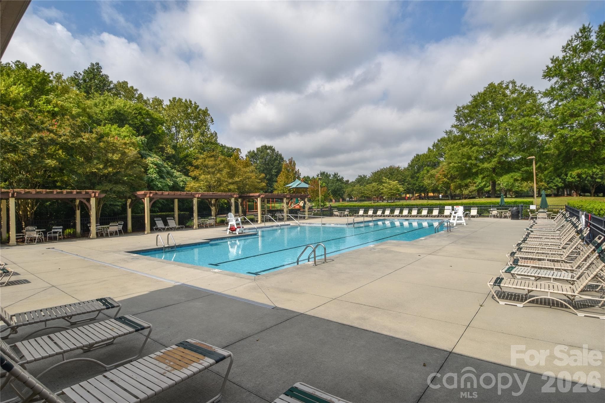 Condominium at 8332 Highland Glen Drive, Charlotte, photo 23 of 25