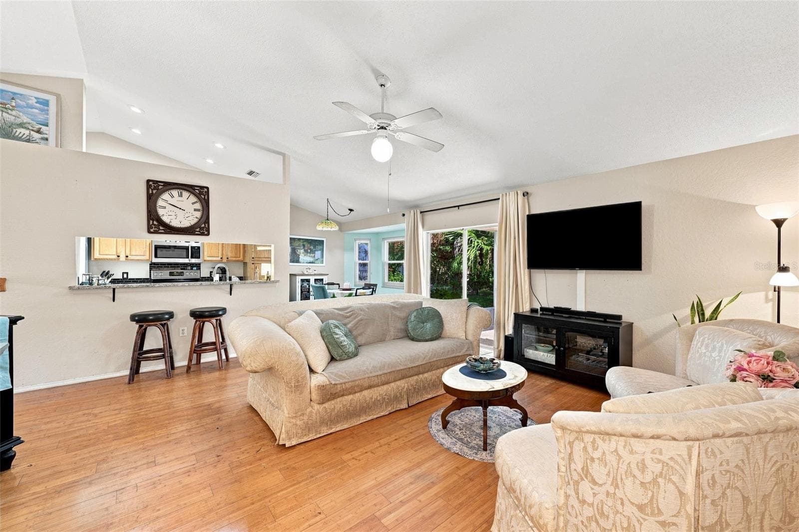 Single Family Residence at 3152 OTTO DR, LAKELAND, photo 7 of 50