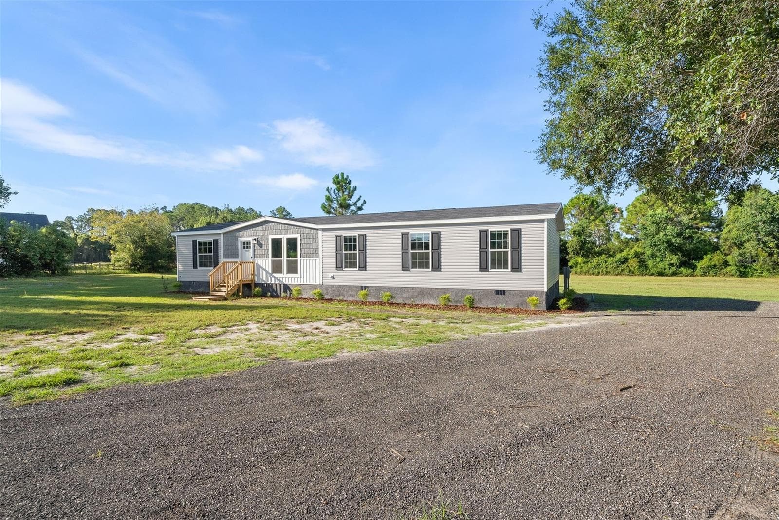 Manufactured Home at 12610 SE 115 ST, OCKLAWAHA, photo 6 of 37