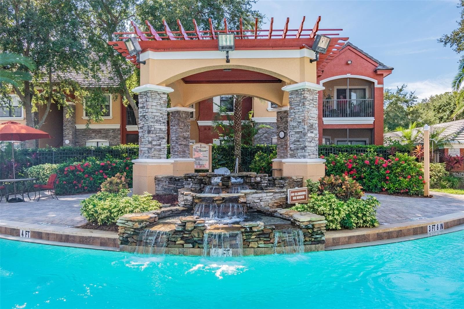 Community Pool - 2151 CHIANTI PL #12-122, PALM HARBOR