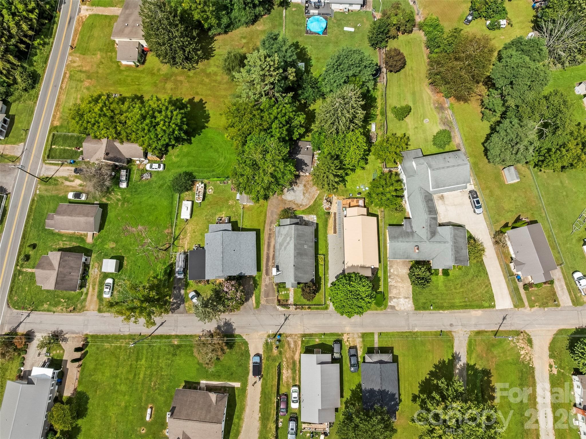Single Family Residence at 43 Avery Street, Waynesville, photo 33 of 34
