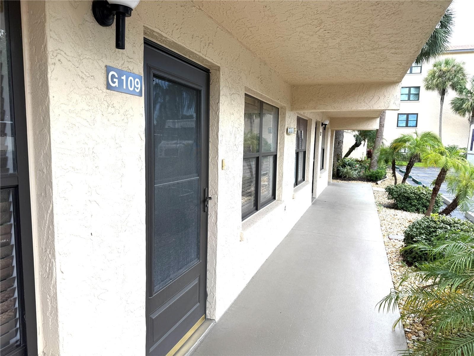 Front Entry - 625 30TH AVE W #G109, BRADENTON