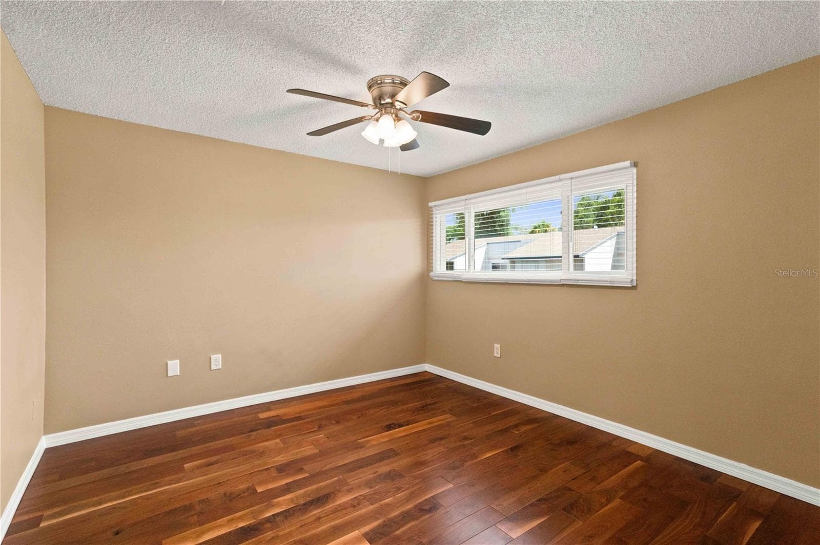 Condominium at 1006 LONGFELLOW CT, SARASOTA, photo 33 of 55