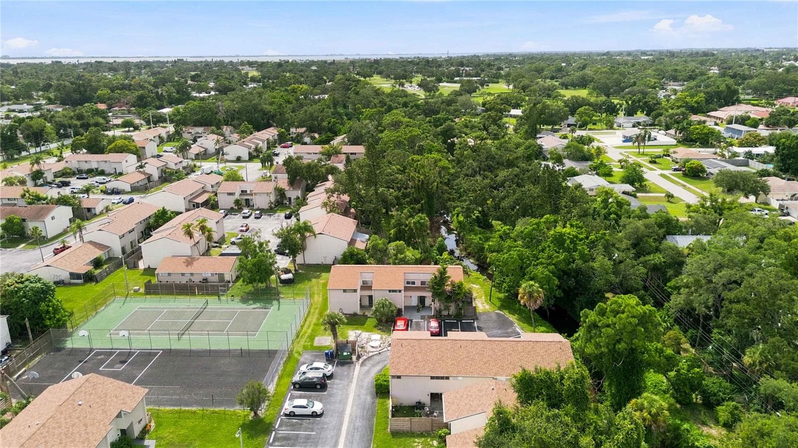 Condominium at 1006 LONGFELLOW CT, SARASOTA, photo 49 of 55