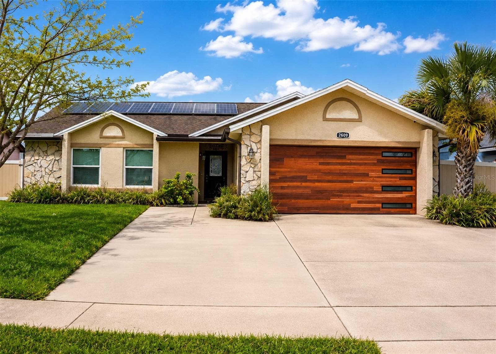 2609 MILL RUN BLVD
