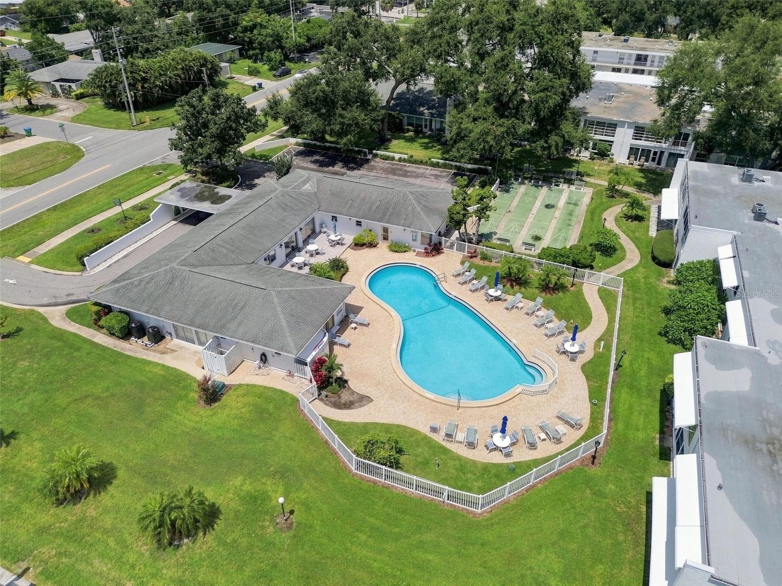 Condominium at 1655 S HIGHLAND AVE #B110, CLEARWATER, photo 100 of 100