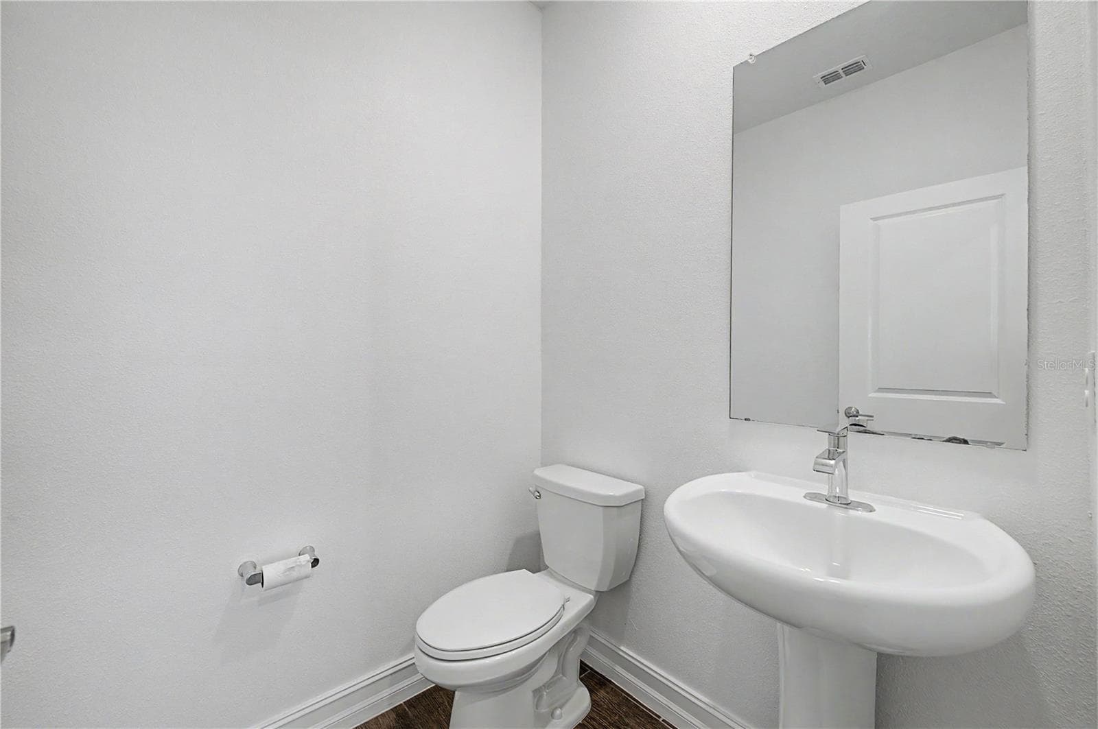 1/2 bathroom - 9826 CARABINER WAY, LAND O LAKES