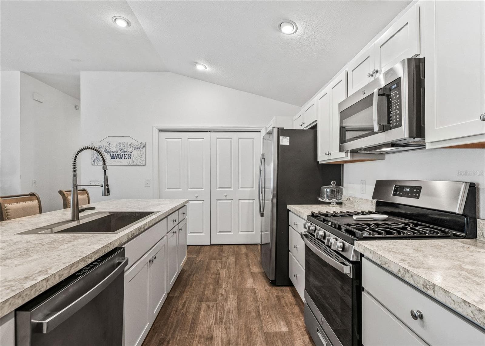 Single Family Residence at 3250 SHERFINSKI AVE, THE VILLAGES, photo 14 of 44