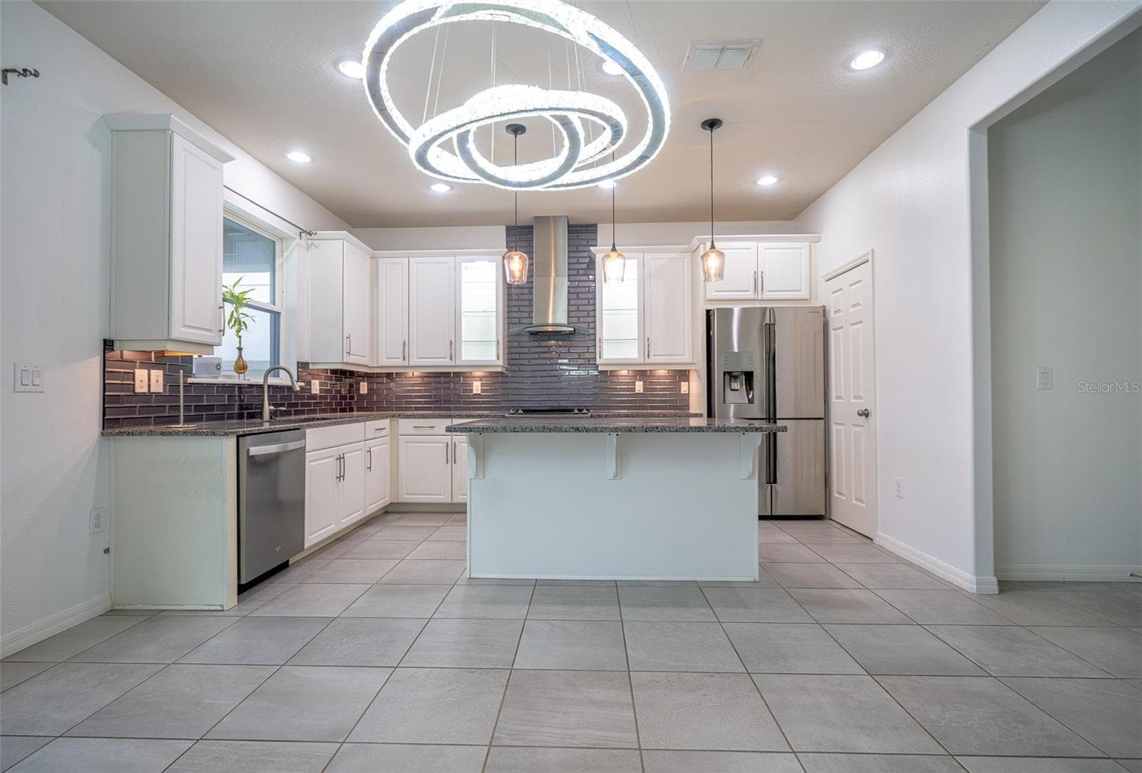 Single Family Residence at 2510 AMATI DR, KISSIMMEE, photo 6 of 51