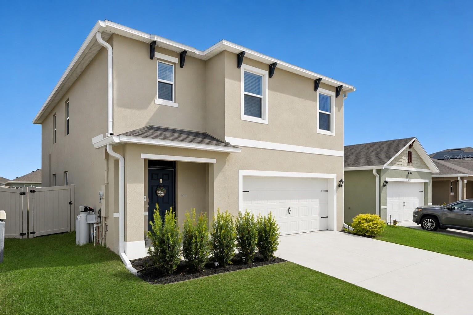 3676 SUNGROVE CIR