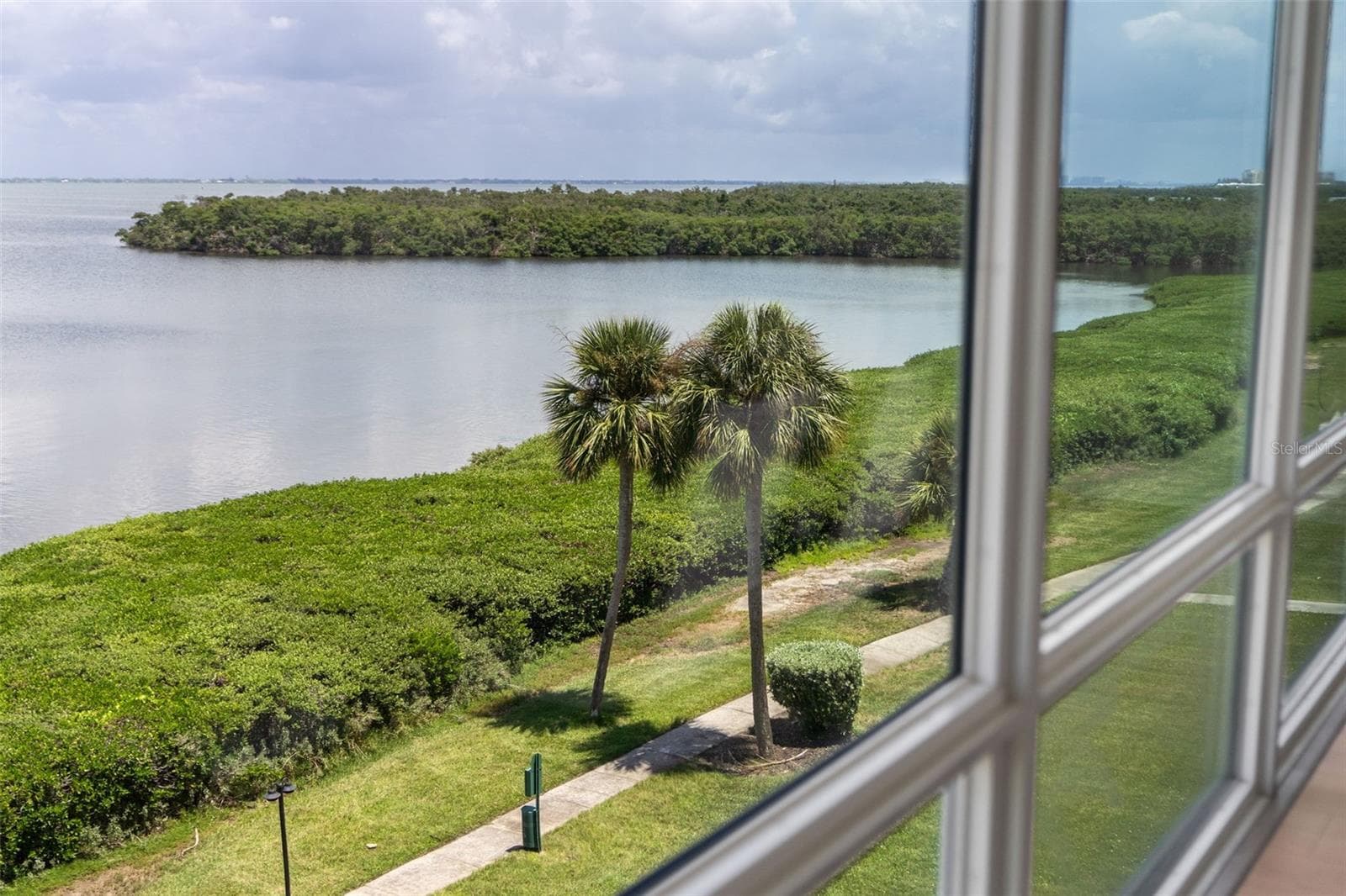 UNOBSTRUCTED WATER VIEW - 4800 GULF OF MEXICO DR #PH 3, LONGBOAT KEY