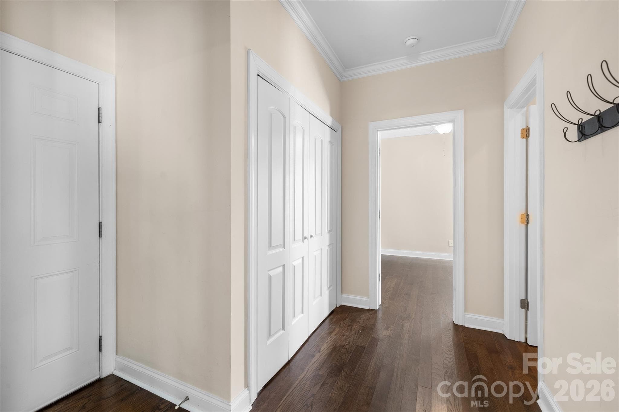Entry from garage with laundry closet - Gastonia