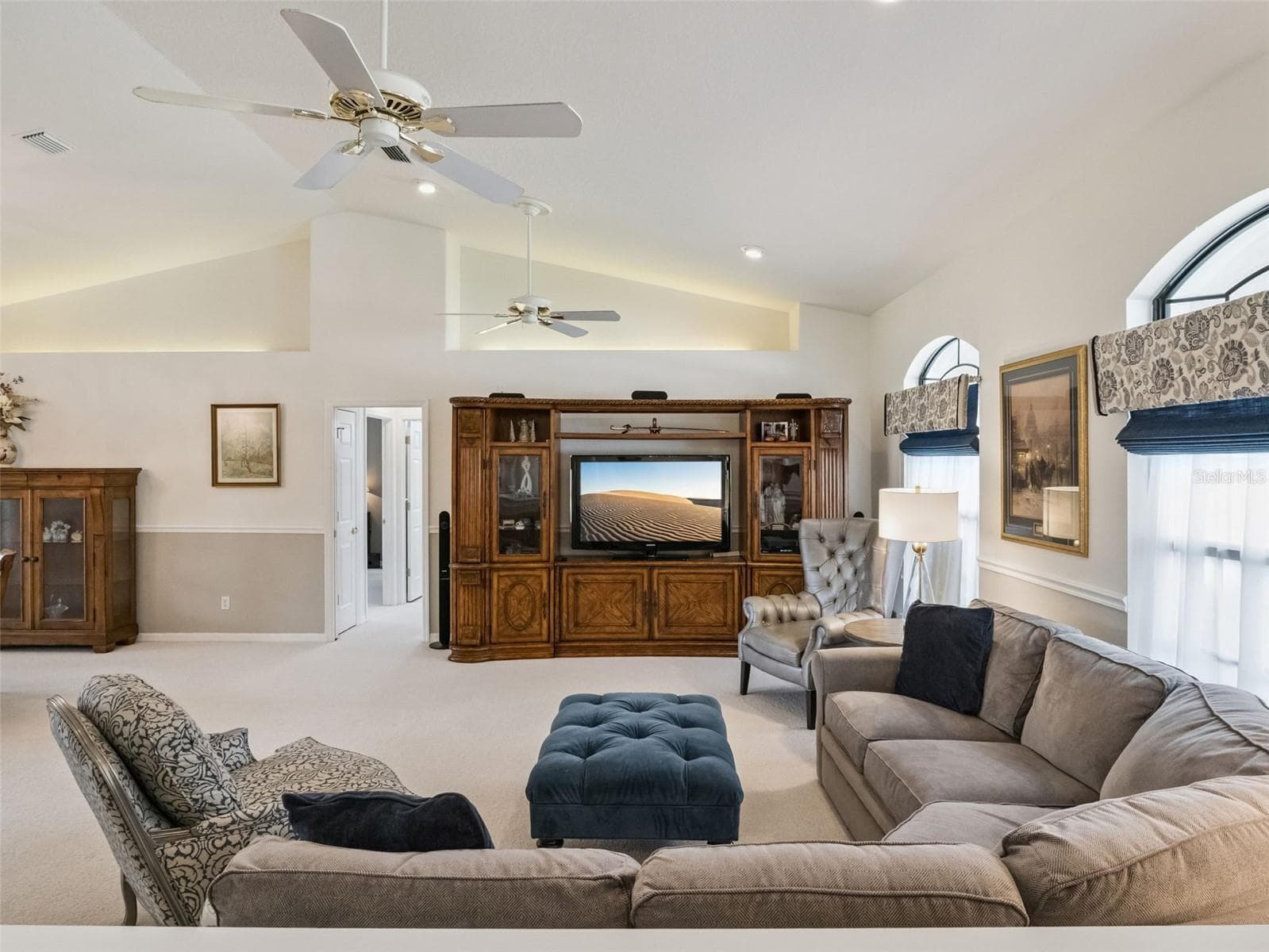 Single Family Residence at 21824 TARTAN ST, LEESBURG, photo 6 of 62