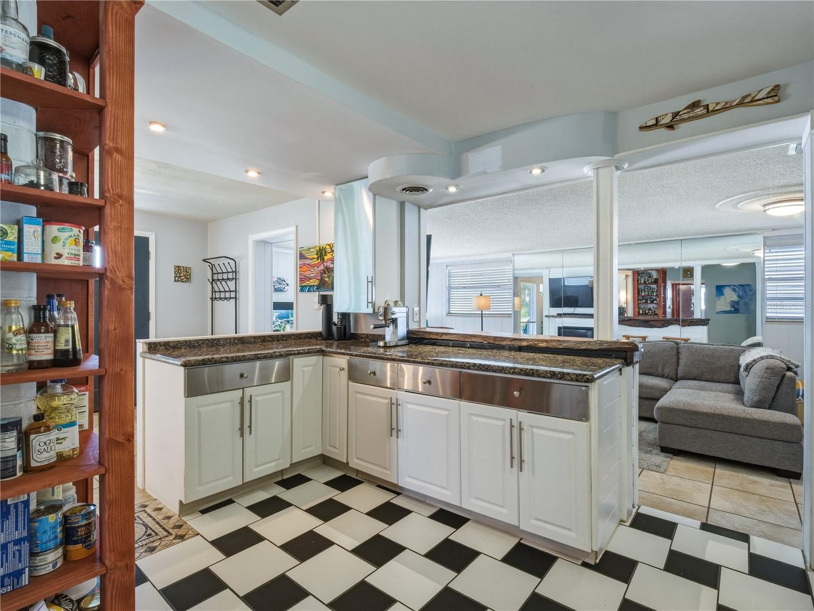 Single Family Residence at 125 DIXWOOD AVE, EDGEWATER, photo 19 of 54