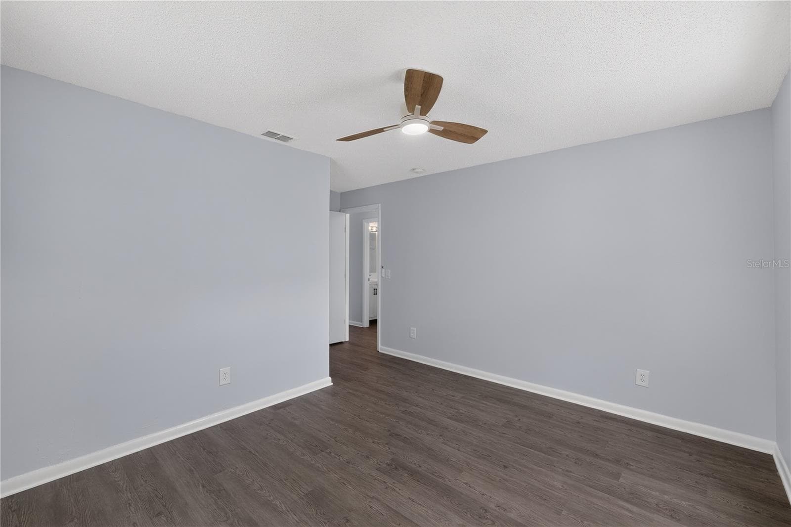 Single Family Residence at 1432 THOUSAND ROSES DR S, LAKE WALES, photo 9 of 15