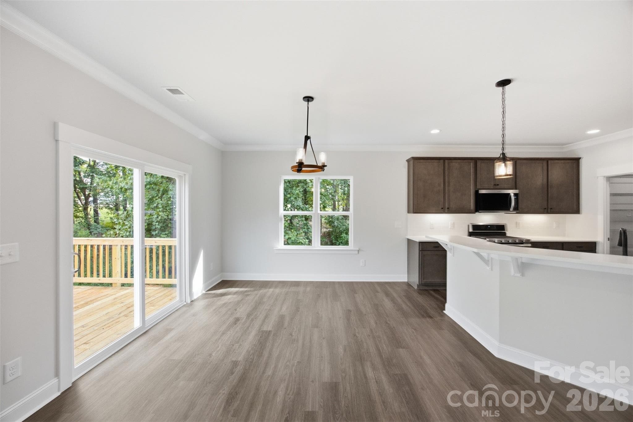 Single Family Residence at 4267 Dashley Circle, Catawba, photo 6 of 22