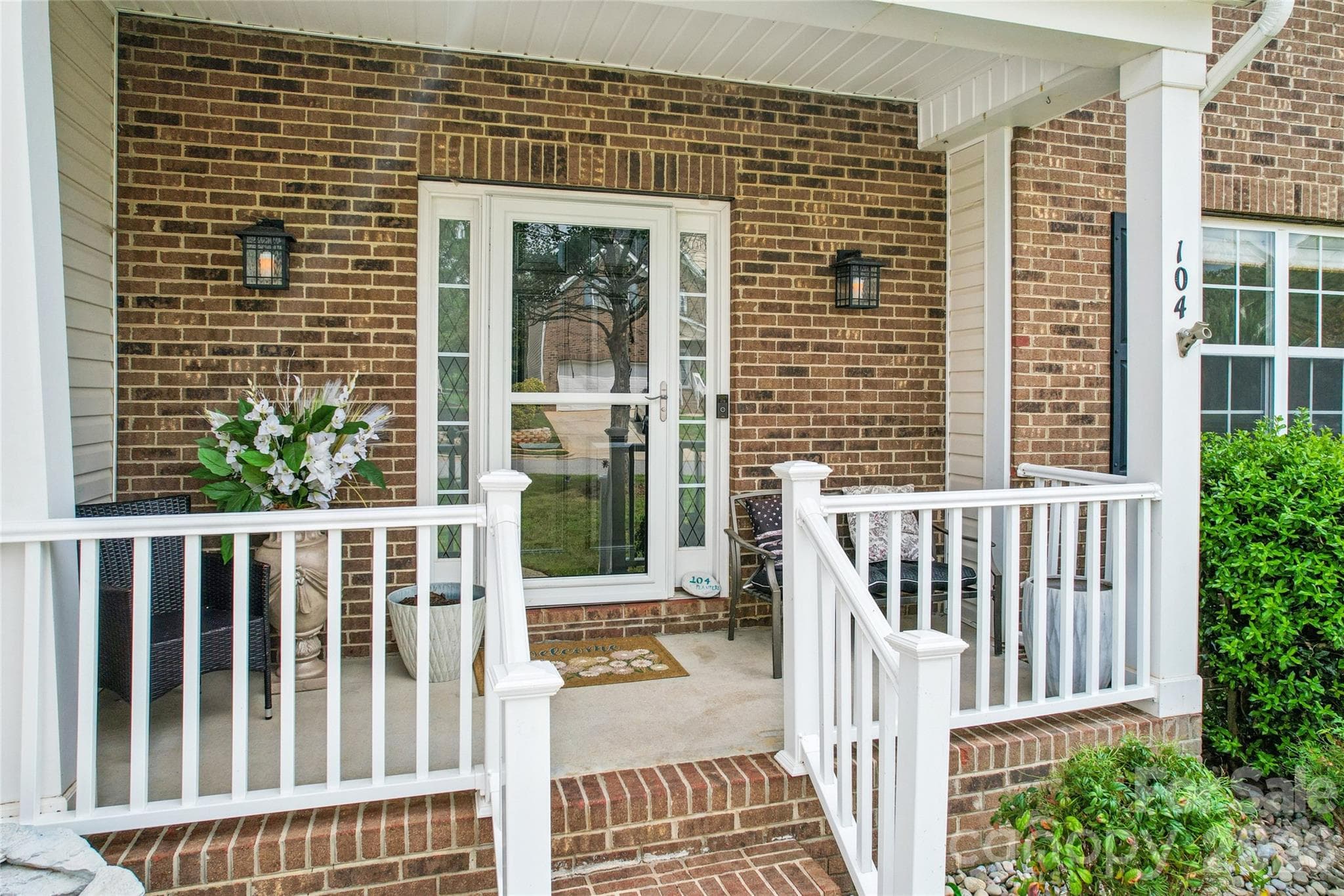 Single Family Residence at 104 Planters Drive, Statesville, photo 2 of 42