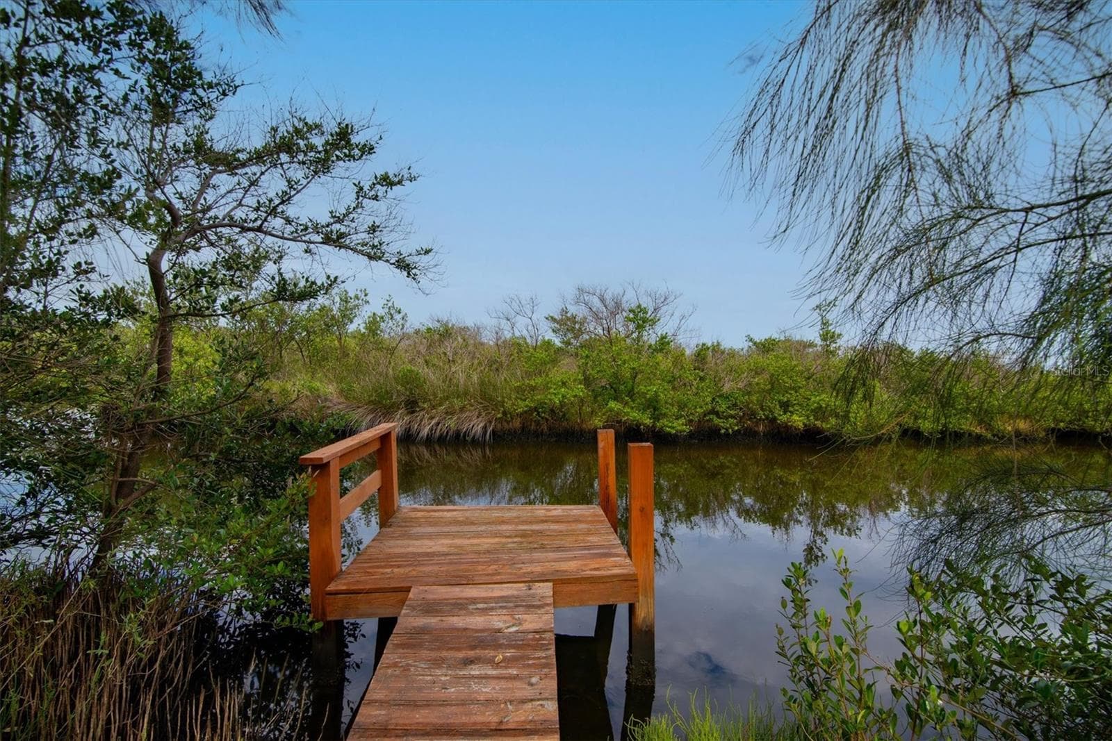 Private dock to water - 1835 OAK PL, FLAGLER BEACH