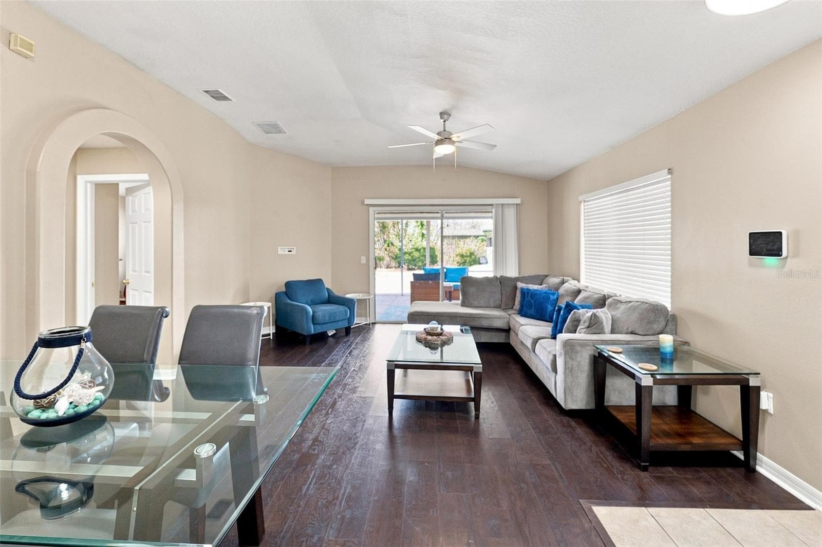 Bright & Spacious Living - 6817 ARAMON CT, WESLEY CHAPEL