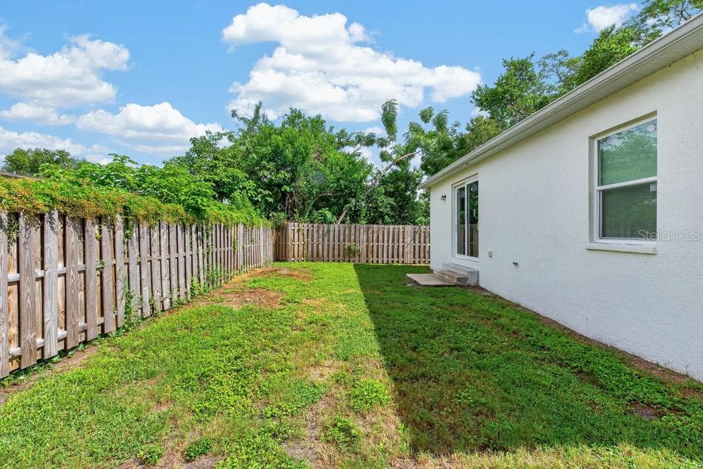 Single Family Residence at 8118 N SEMMES ST, TAMPA, photo 30 of 42