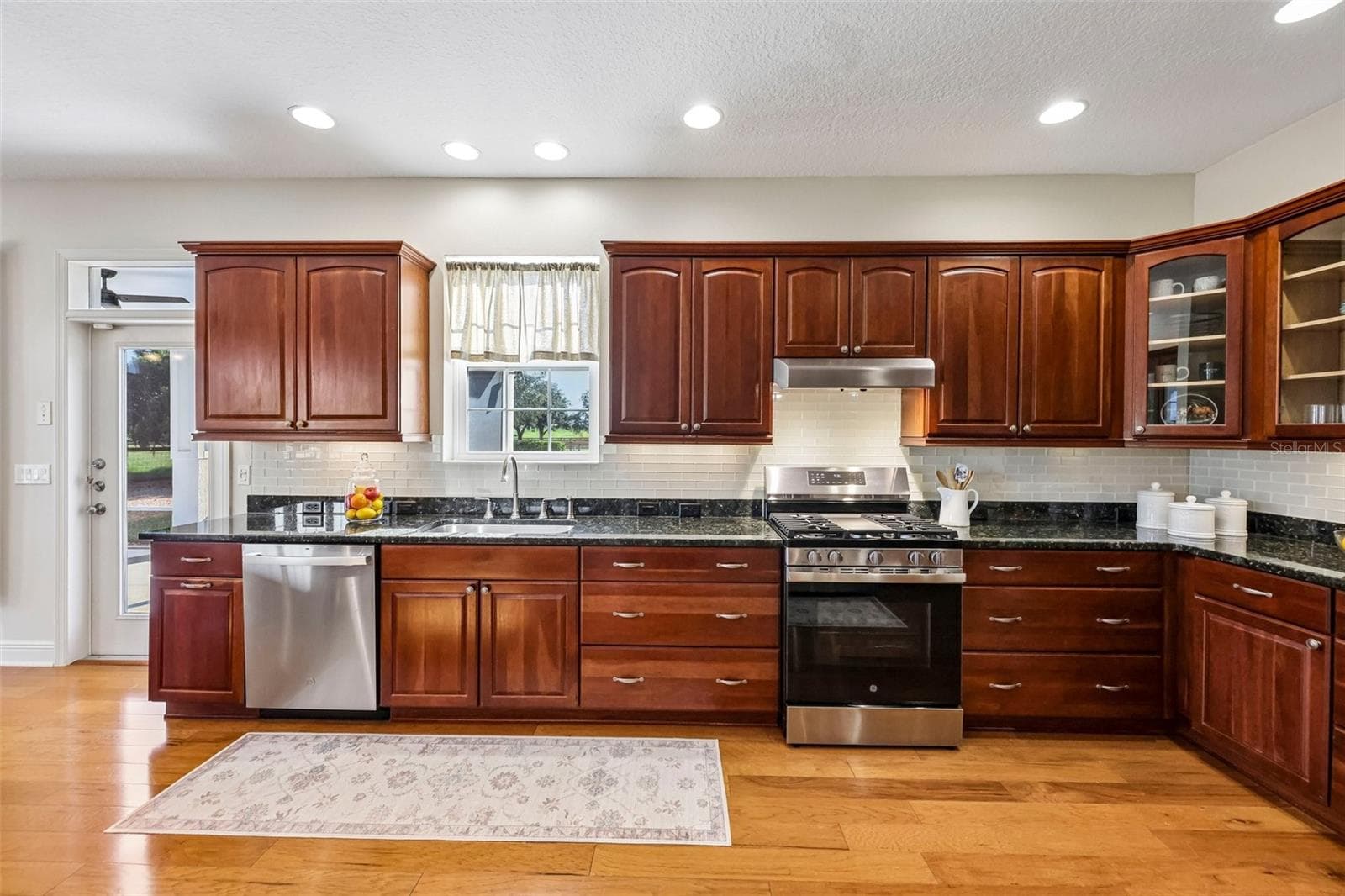 Kitchen - 2088 NW 102ND BLVD, WILDWOOD
