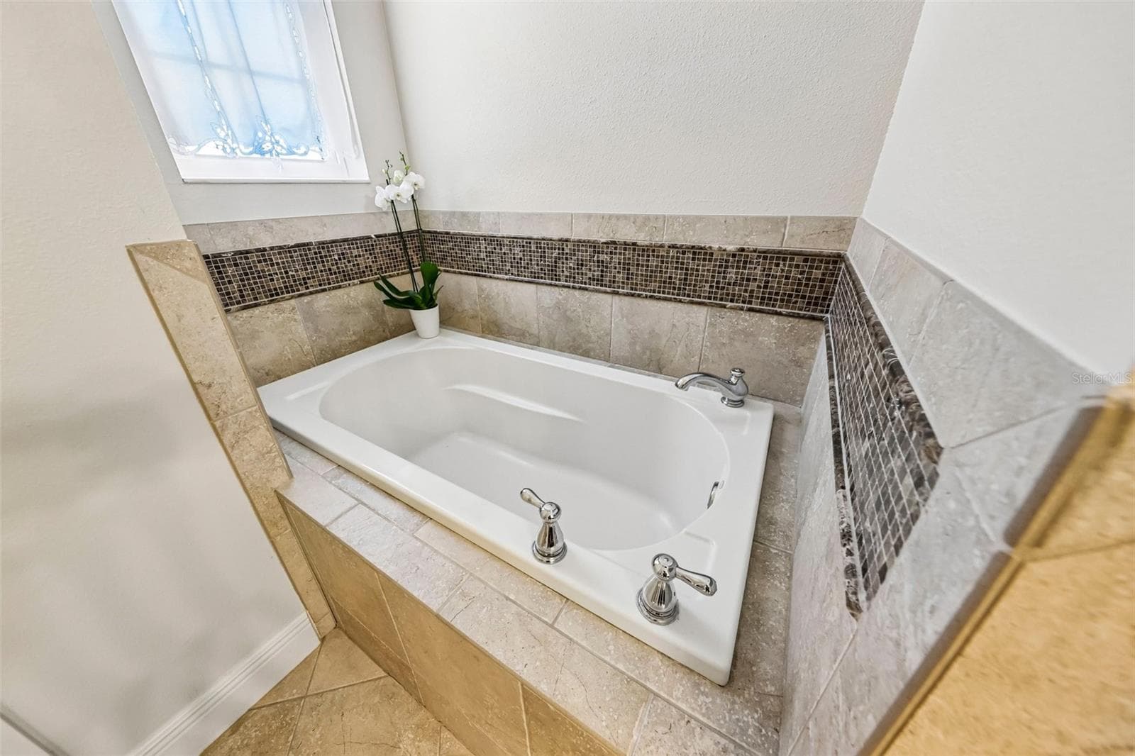 Primary Bathroom - 2088 NW 102ND BLVD, WILDWOOD