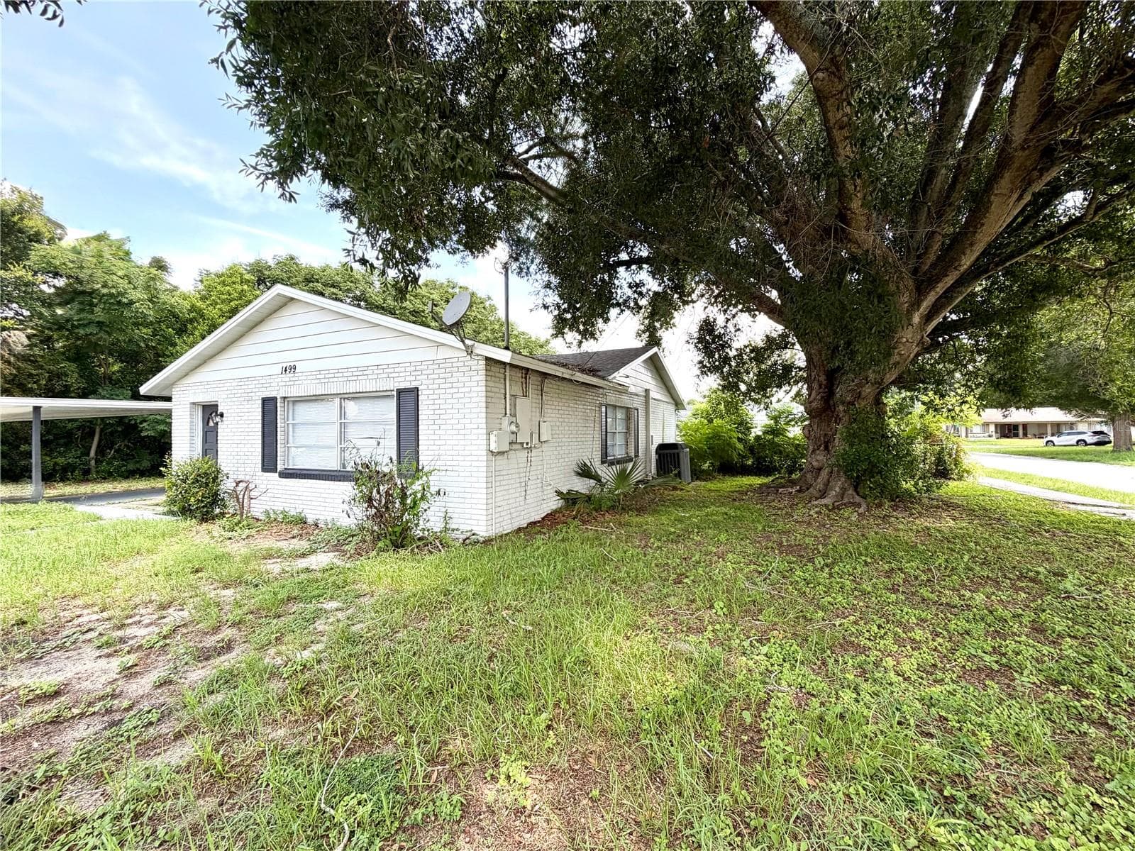 Single Family Residence at 1499 AVENUE E NE, WINTER HAVEN, photo 2 of 11