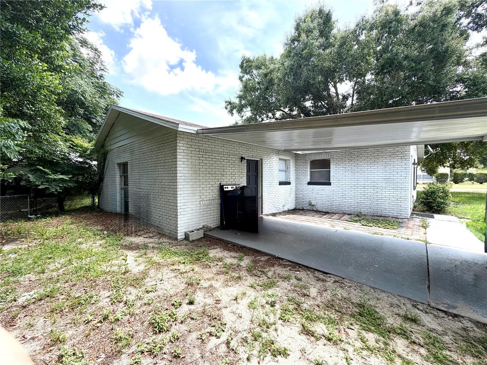 Single Family Residence at 1499 AVENUE E NE, WINTER HAVEN, photo 10 of 11