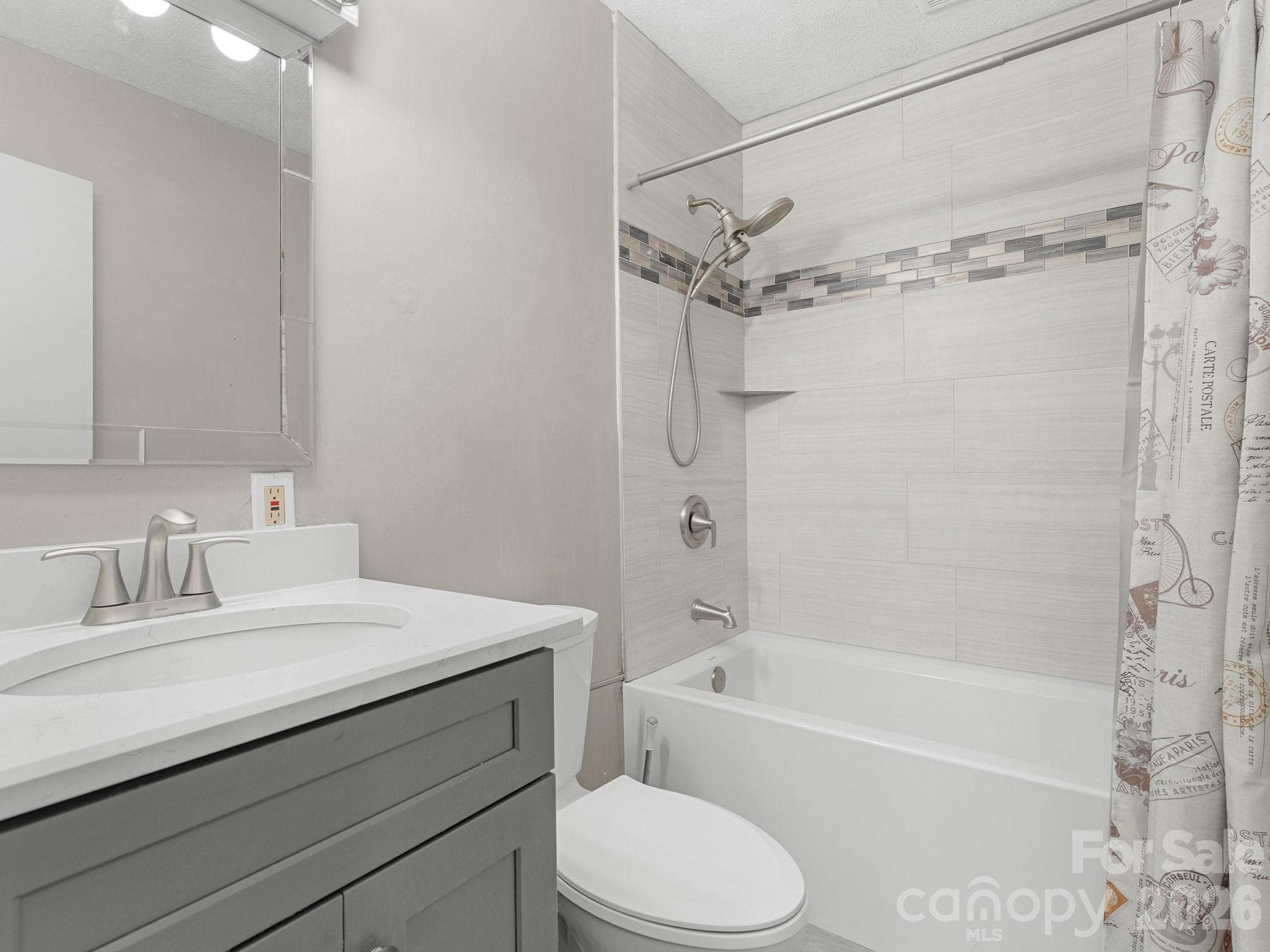Unit 3 Full Bathroom - 71 Harvey Osteen Road, Zirconia