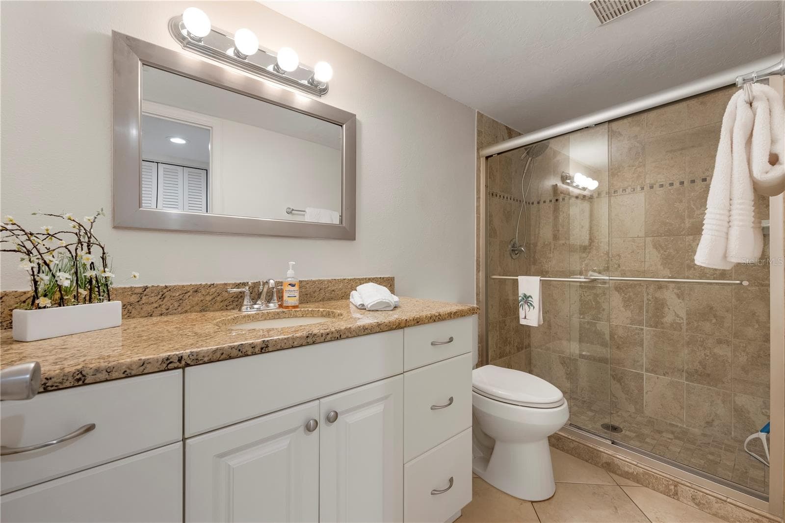 Condominium at 2756 CLUBHOUSE DR #202, SARASOTA, photo 23 of 34