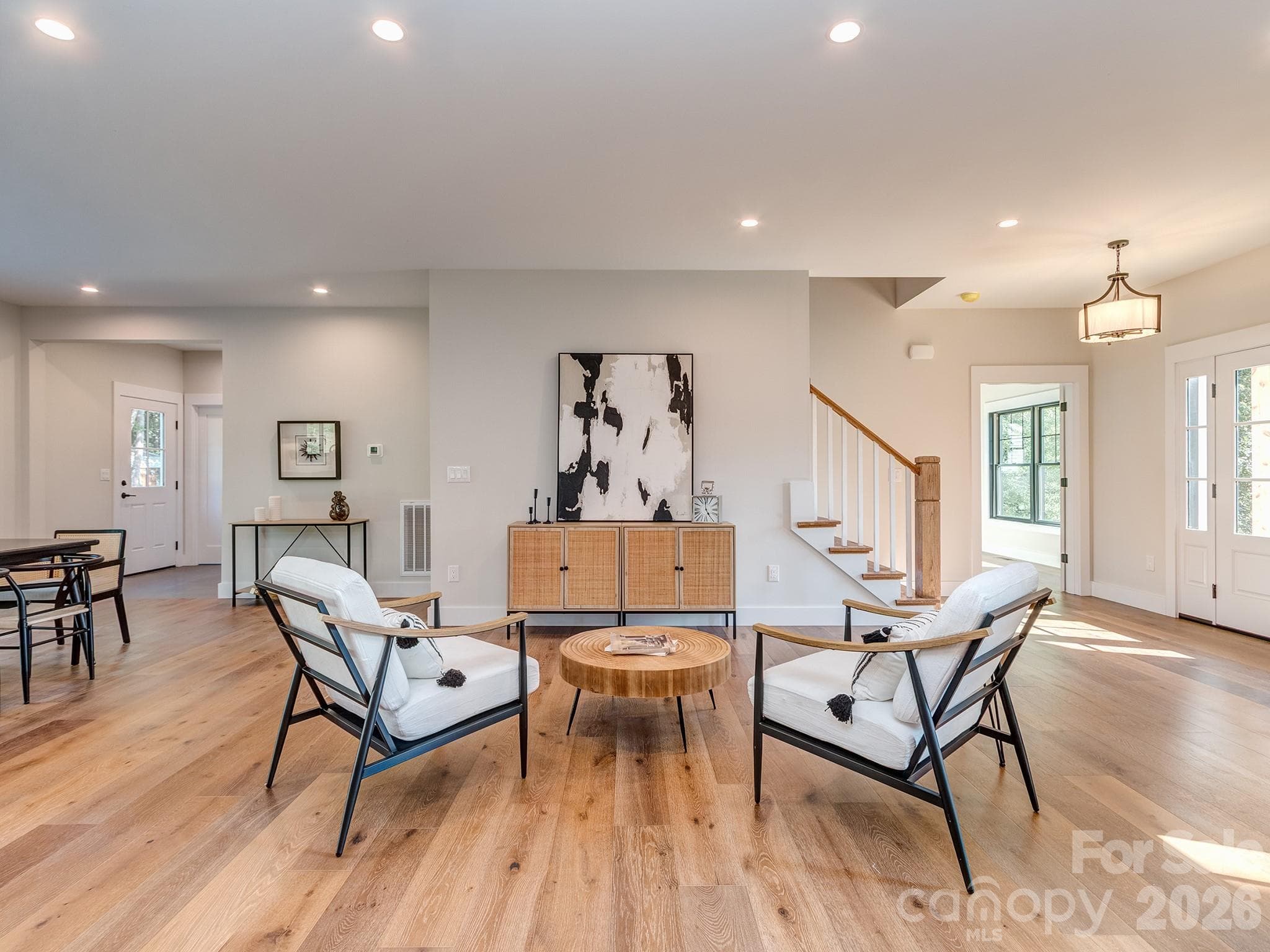 Living area - 4899 Moonlite Bay Drive, Sherrills Ford