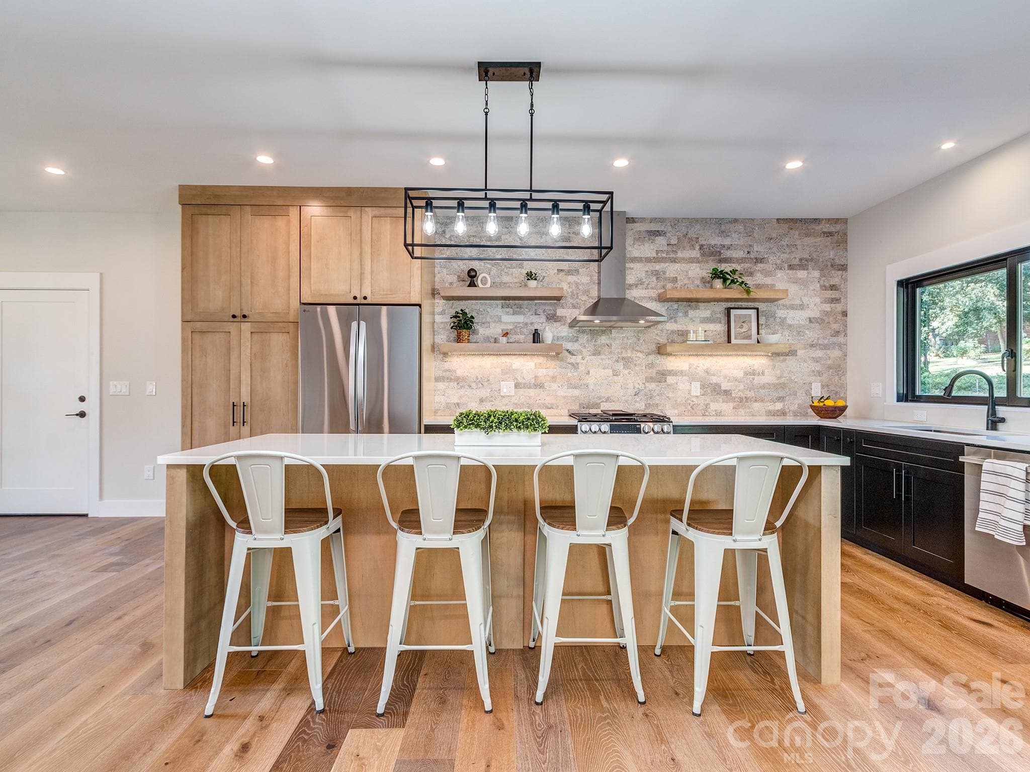 Kitchen - large island - 4899 Moonlite Bay Drive, Sherrills Ford