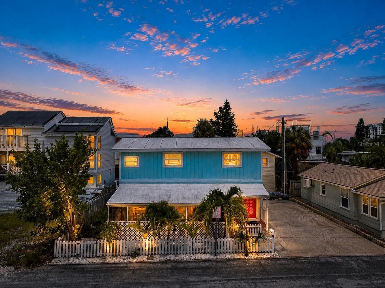120 93RD AVE