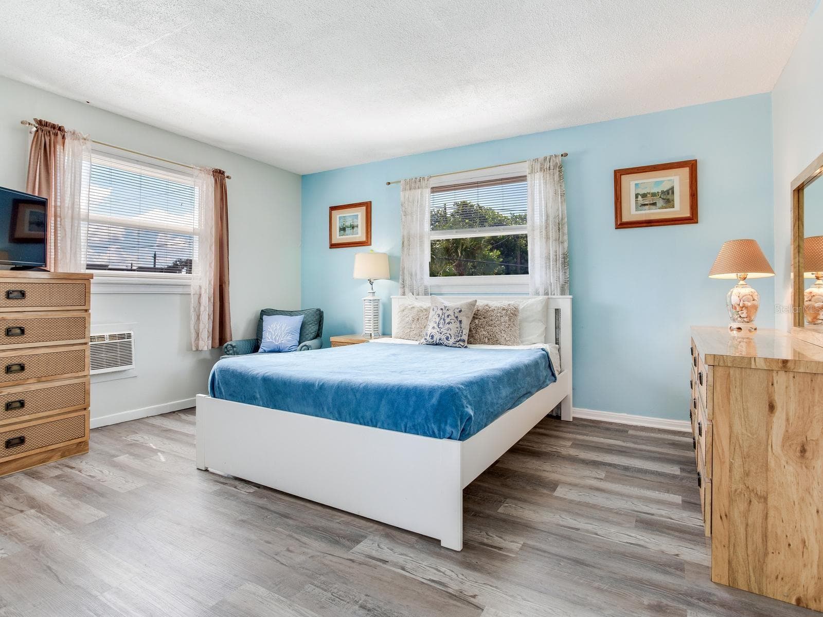 2nd Floor Bedroom - 120 93RD AVE, TREASURE ISLAND