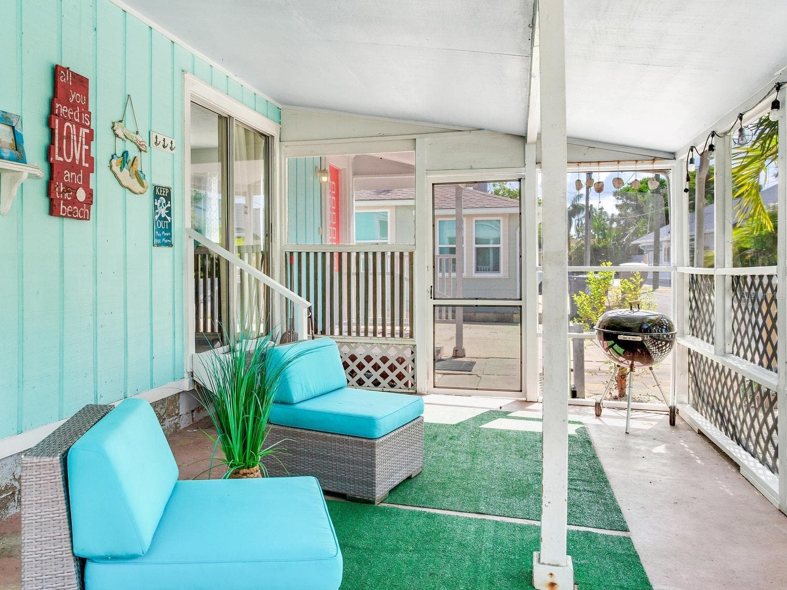 Front Porch - 120 93RD AVE, TREASURE ISLAND