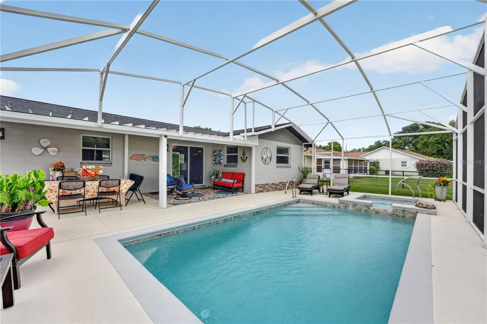 Single Family Residence at 28050 LOIS DR, TAVARES, photo 2 of 45
