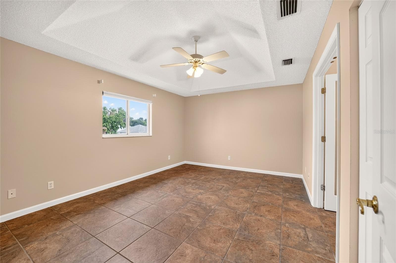 Primary Bedroom - 1923 NW 50TH CIR, OCALA
