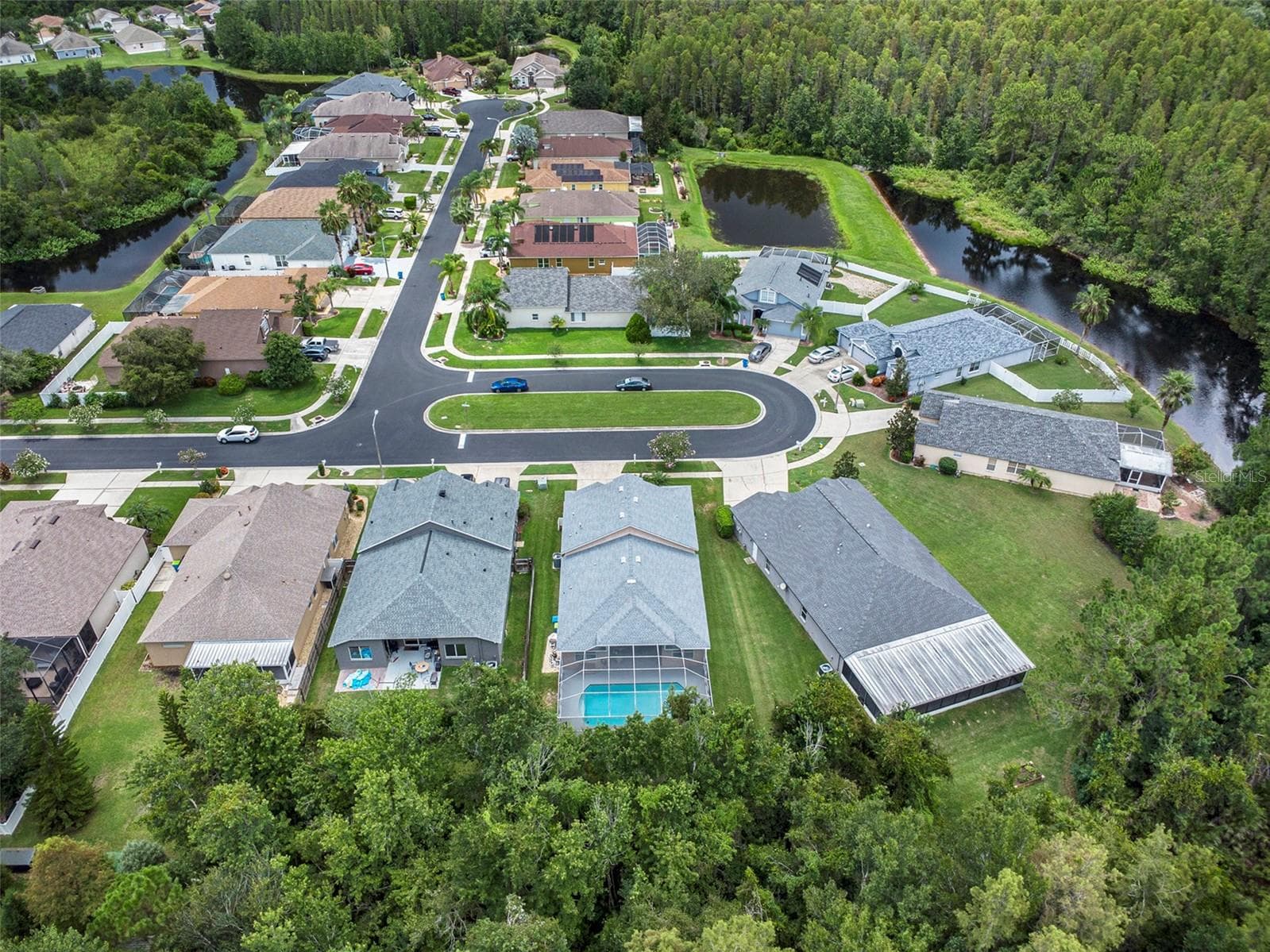 Single Family Residence at 2132 RENSSELAER DR, WESLEY CHAPEL, photo 39 of 45