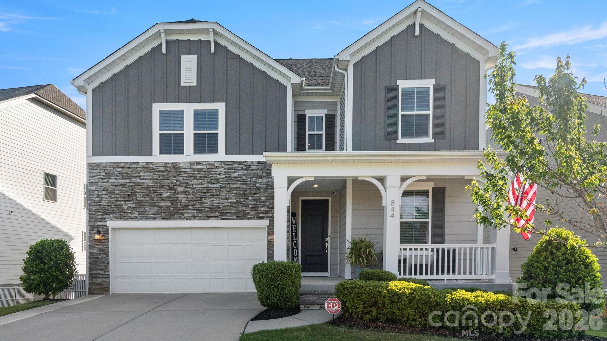 Single Family Residence at 844 Neff Court, Fort Mill, photo 2 of 48