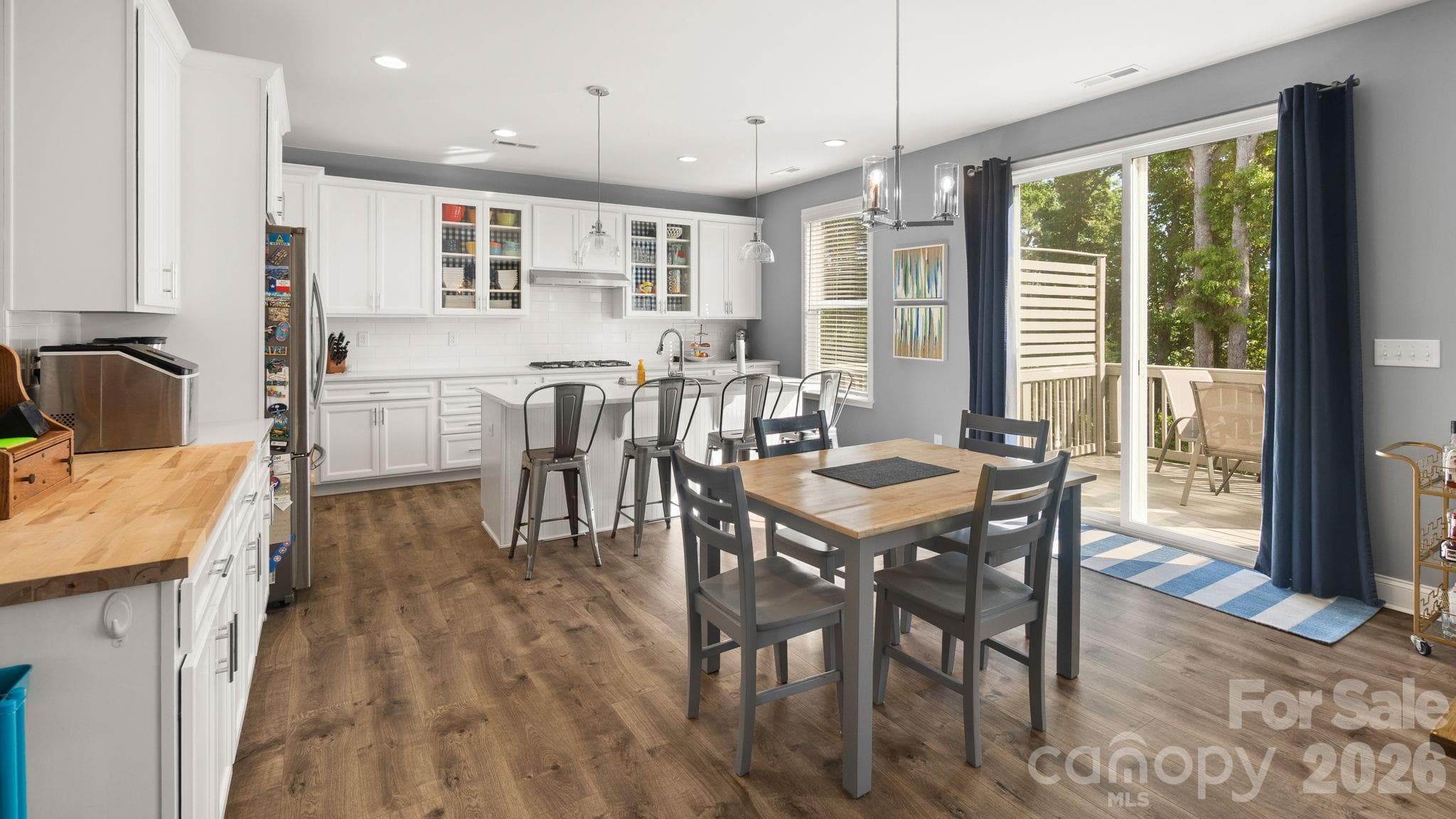 Single Family Residence at 844 Neff Court, Fort Mill, photo 12 of 48