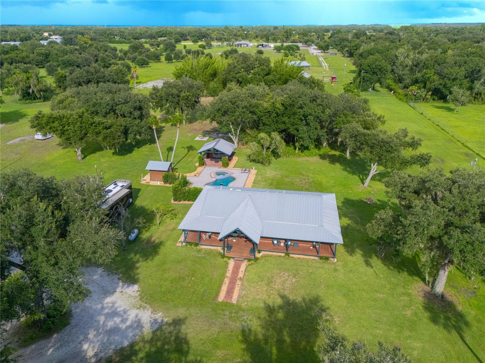 Single Family Residence at 15190 LEEANN RD, SARASOTA, photo 24 of 32
