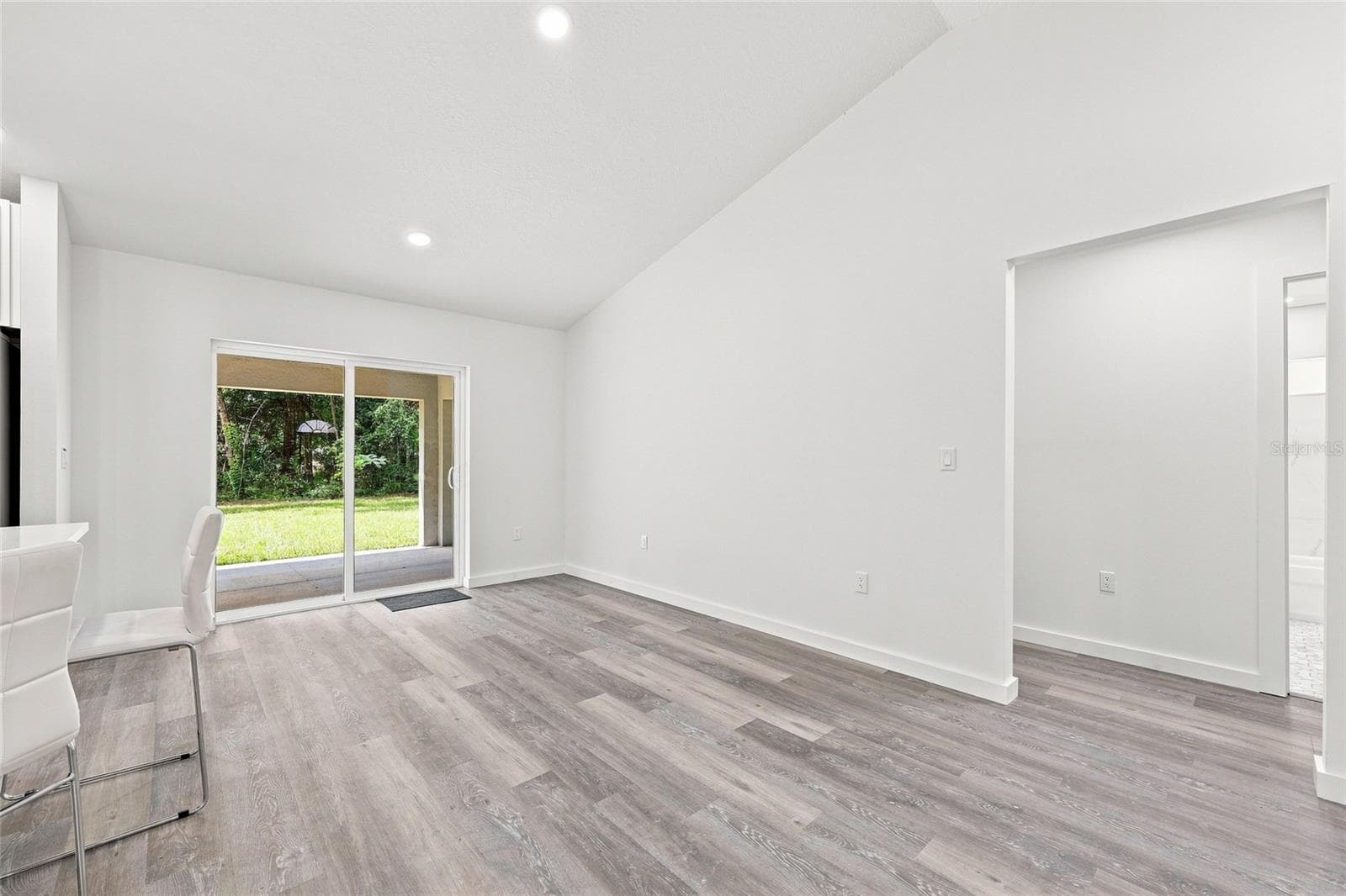 Dining Room - 2984 SE 140TH LN, SUMMERFIELD