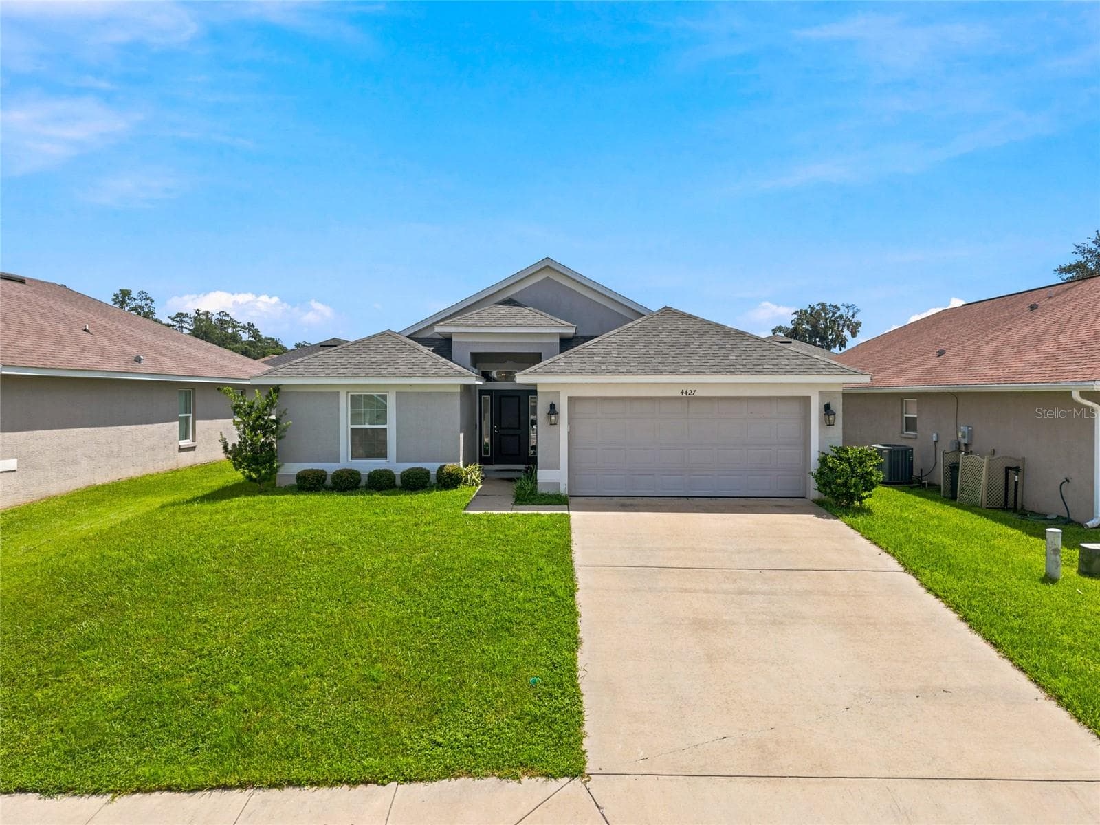 4427 NW 2ND CT