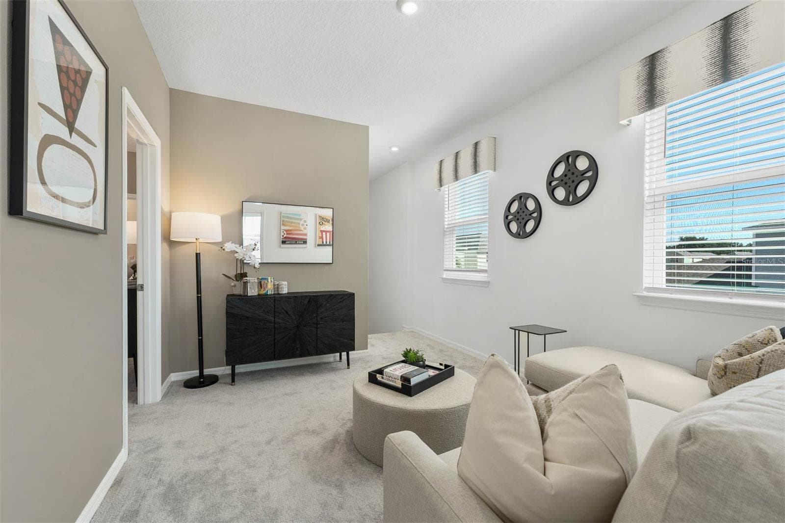 Single Family Residence at 118 ANCHOR LINE DR, APOLLO BEACH, photo 14 of 39