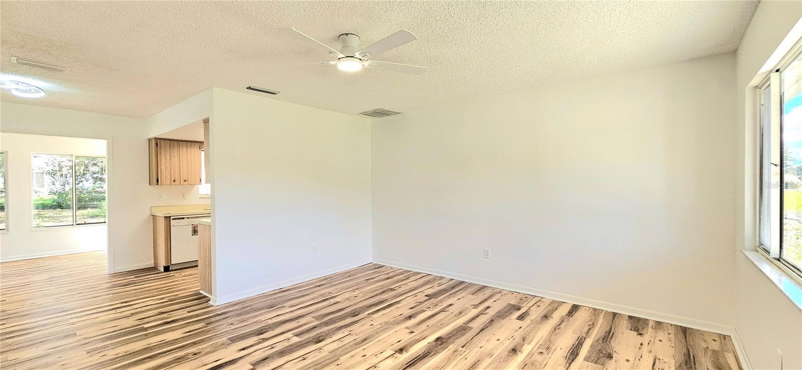 Single Family Residence at 8543 SW 107TH LN, OCALA, photo 5 of 40